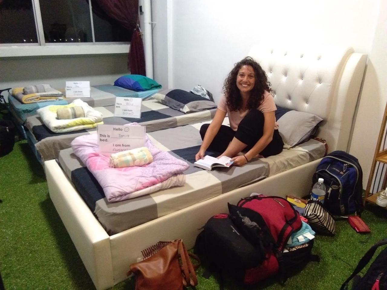 Co.Living Hostel Bandar Seri Begawan Kültér fotó